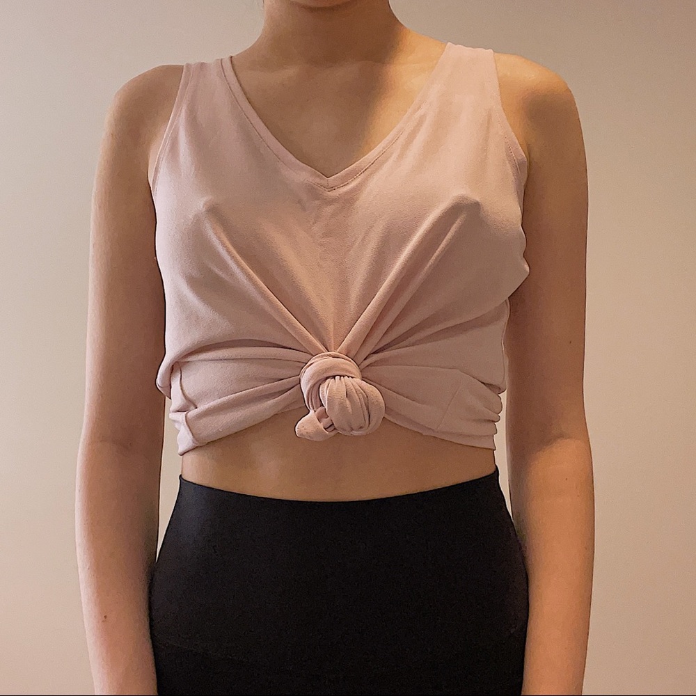 Express light pink v neck tank top